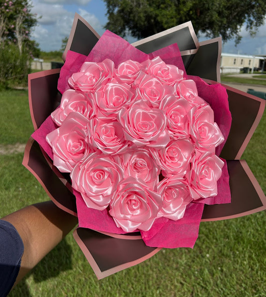 18 Count Ribbon Rose Bouquet